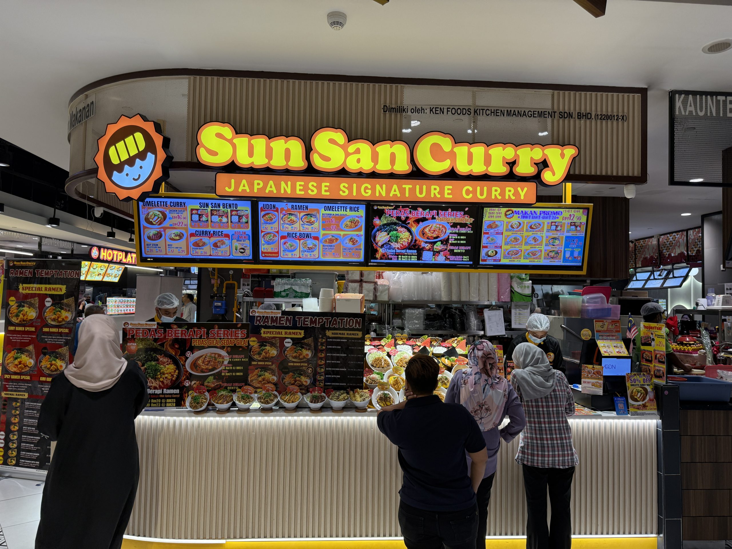 shop-Mid Valley